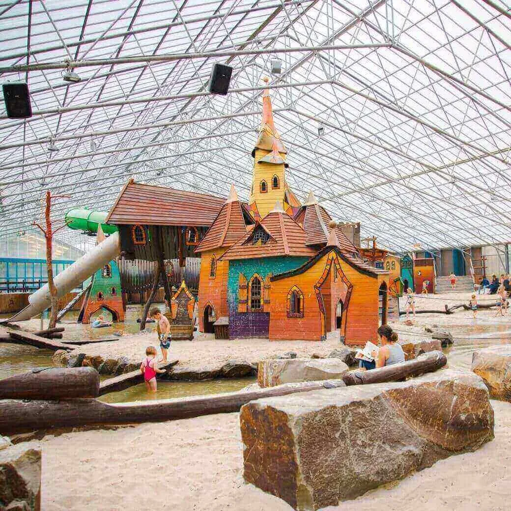 Recreatiepark indoor speeltuin